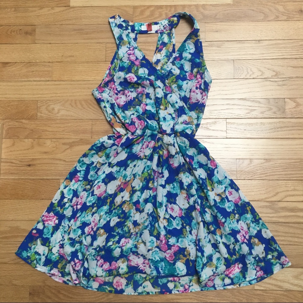 Lush Floral Summer Dress (Like New!)